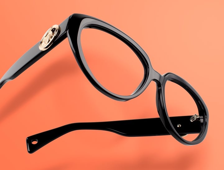 Retro Glasses and Vintage-Style Frames
