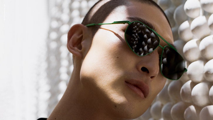 Bottega Veneta Sporty Oval Acetate Sunglasses in Green